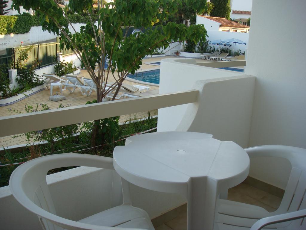 Apartamentos Sonybell Albufeira Room photo